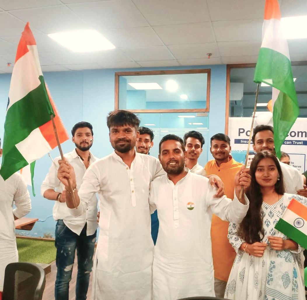 policyxcom's tweet photo. We celebrated the 75th Independence Day of India with immense enthusiasm and pride. Our unity at PolicyX represents our togetherness as a nation. 

Jai Hindi!

#policyx #azaadikaamritmahotsav #IndependenceDayIndia #independenceday2022 #indian #indianindependenceday https://t.co/lCiHgAqYMJ