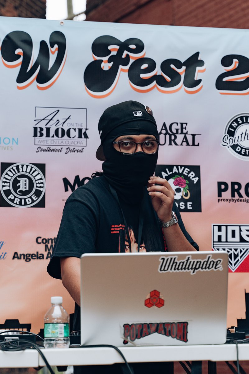 SWFestDetroit's tweet photo. T-12 days until the wait is over, and #SWFest2022 begins!!! We are so excited to bring local artists, food, resources, and plenty of activities back to Southwest Detroit for the second edition of SW Fest! Here are some flashbacks of last year's performances. 
#SWFest2022☀️ https://t.co/uTi90tzeQl