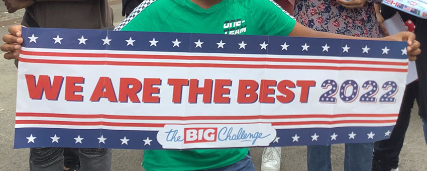 apfel_hexe's tweet photo. #thebigchallenge #NMS #Remscheid
Heute in der Pause ehrten wir die erfolgreichsten Teilnehmer*innen am Englisch-Wettbewerb "The Big Challenge". https://t.co/zarpmAjy4S