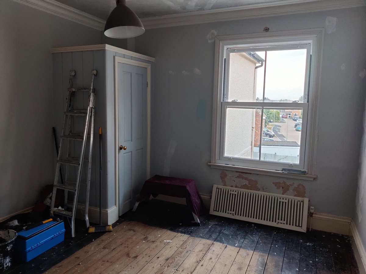 spadgetshouse's tweet photo. Here are some before pictures of the nursery. The first pic is from the sale photos and the rest are from today, the decorators have been mainly doing prep work. https://t.co/K5ewUPwOxe