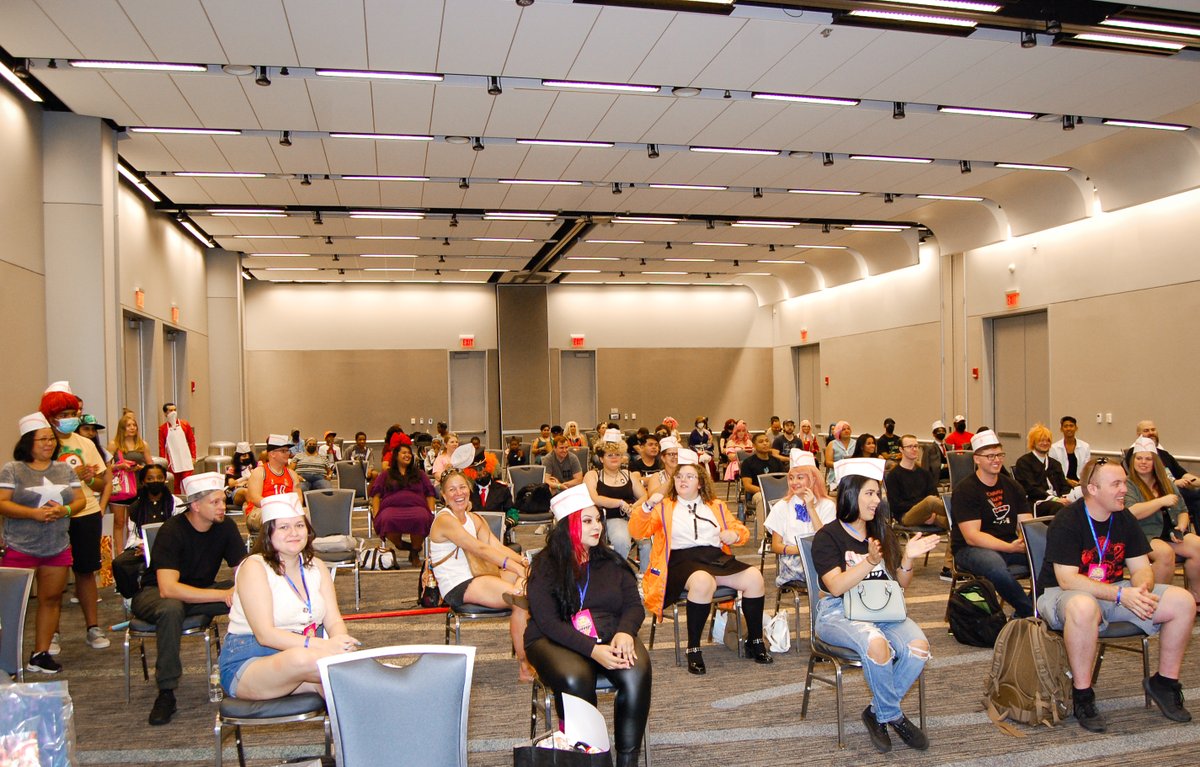 superstar_anime's tweet photo. ⭐️Hello there Superstars! ⭐️

This weekend was absolutely AMAZING. You guys really showed up and showed out. From all the amazing dance moves to the elaborate cosplay to the super high energy! We couldn't have asked for a better group! https://t.co/k01yohvBqh