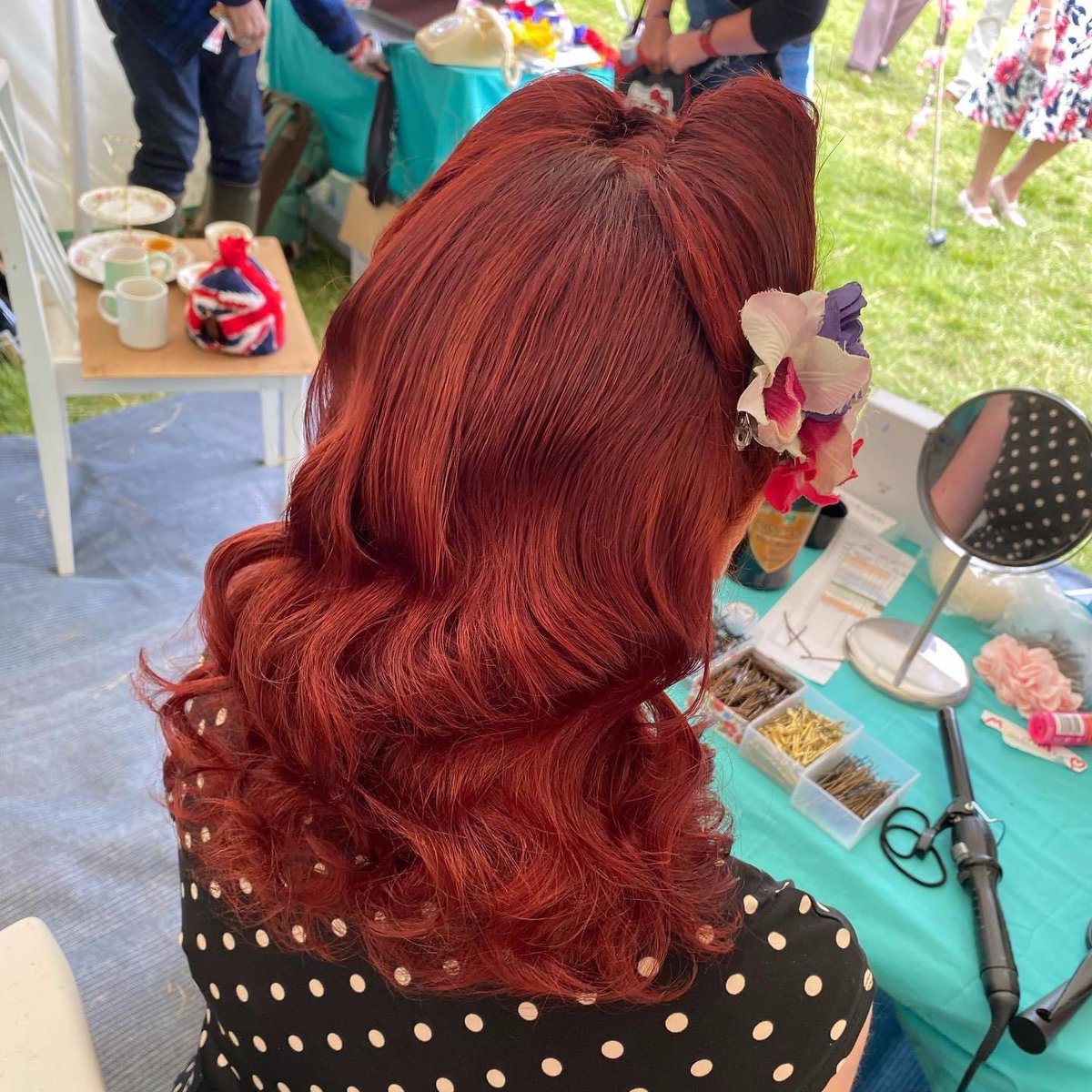 Get your glam up and get your hair done by <a href="/Pearlspinup/">Pearl'sPin-upParlour</a> and join us on the Wimborne Vintage Cycle Ride 2022 at 1 pm on Saturday. 

vdubatthepub.com/bookactivities

#pearlspinupparlour #vdubpub22 #vintagehair