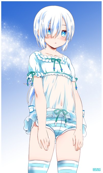 |ω・)っ うちの子縞々短パンとビキニ🌞 