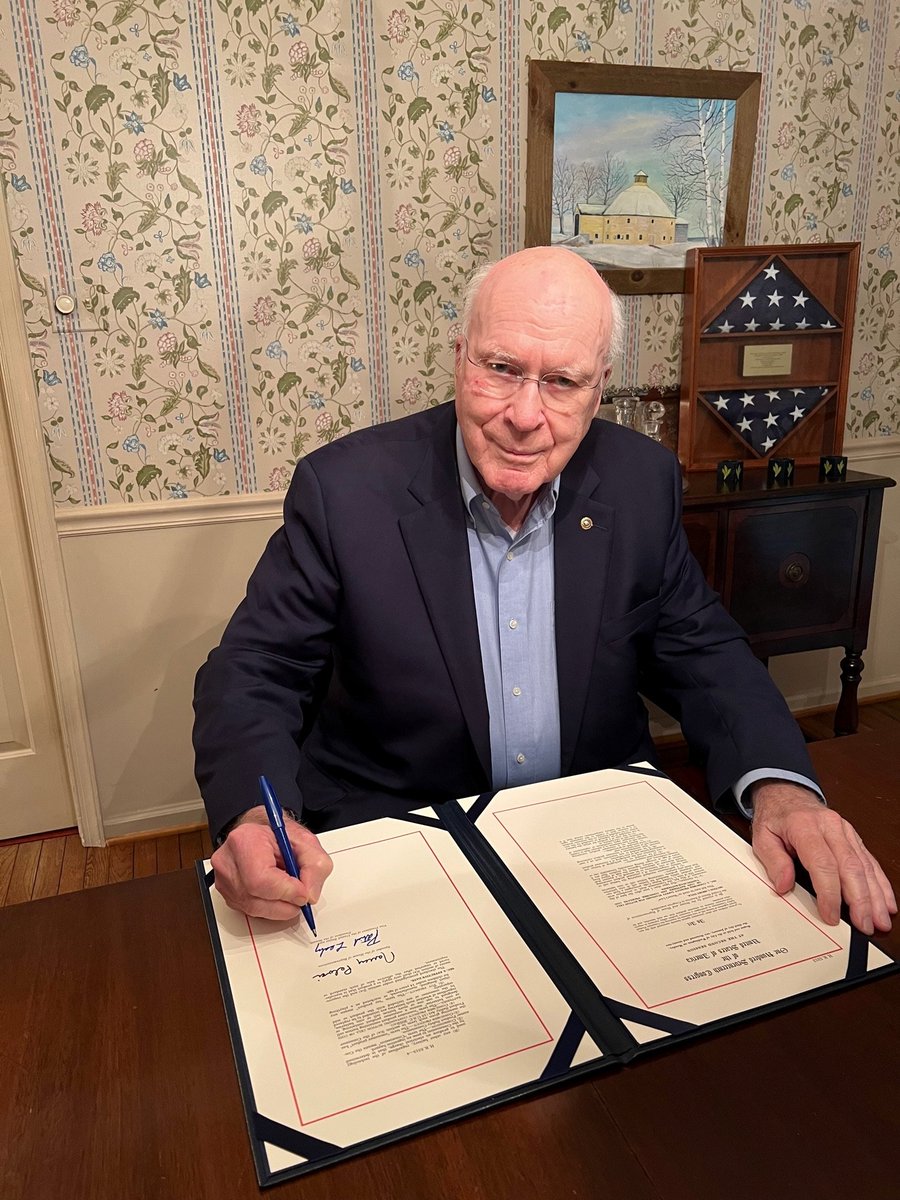 SenatorLeahy's tweet photo. Leahy as President Pro Tem signs the landmark Inflation Reduction Act, the last stop before bill goes to the President’s desk — https://t.co/f6i13pDJ7i