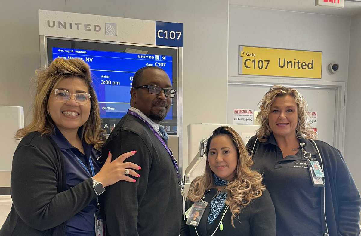 Christa Fees tweet media