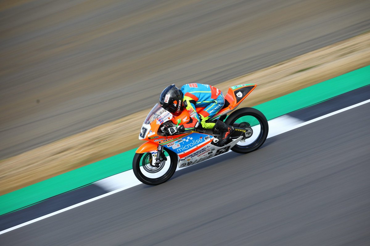 British Talent Cup action from Silverstone #MotoGP #Silverstone