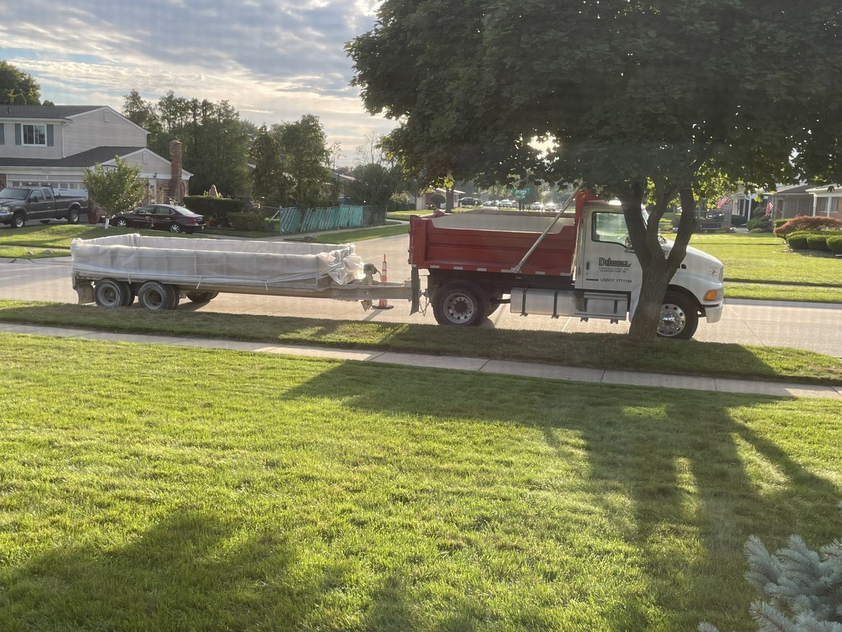 Lisa Chmielewski Smith tweet media