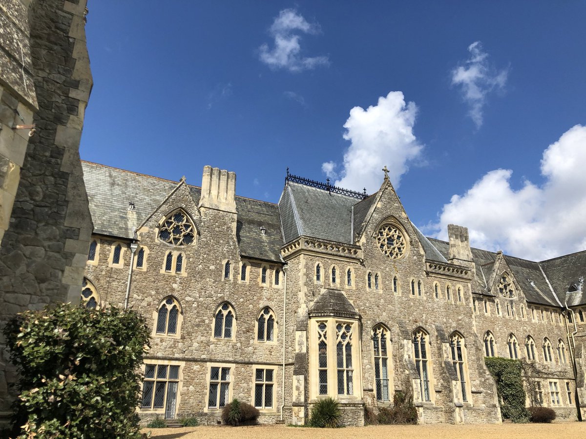 St Edmund’s Junior School tweet media