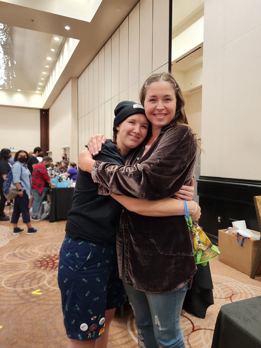 JoBoShortys's tweet photo. Wow! Thank you for the Great snuggle cuddle #NatalieKrill

#EHcon #ehconcanada #Ehcon22 #WynonnaEarp #BringWynonnaHome https://t.co/ZwdtAHcjvK