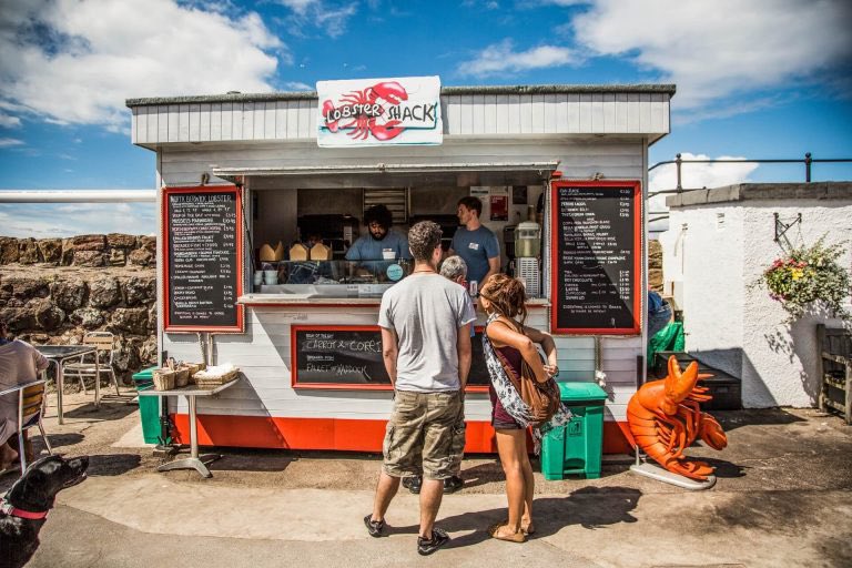The 11 Best Seafood Shacks in Scotland.
visitscotland.com/blog/food-drin… #pescatarian #seafood #Scotland
