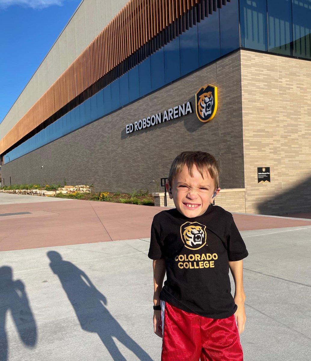 TriumphTogether tweet media