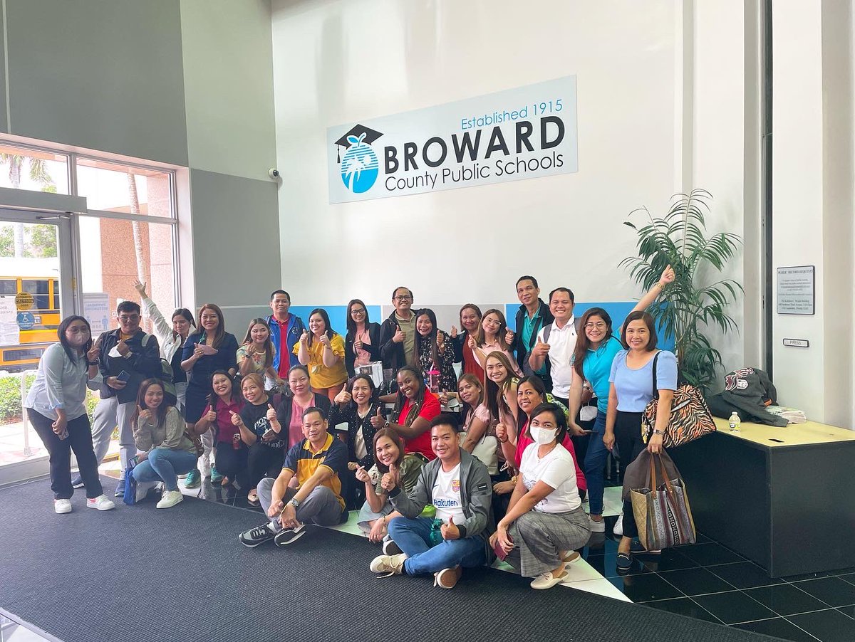 browardk12teach's tweet photo. Welcoming our incredible Philippines candidates to Broward County Public Schools! 

We are so excited to have you! 💙 
.
.
#browardcountyschools #browardcounty #fortlauderdale #ftlauderdale #bcps #philippines #schoolteacher #education #backtoschool #bcpsfirstday https://t.co/cm4eX1vKhd
