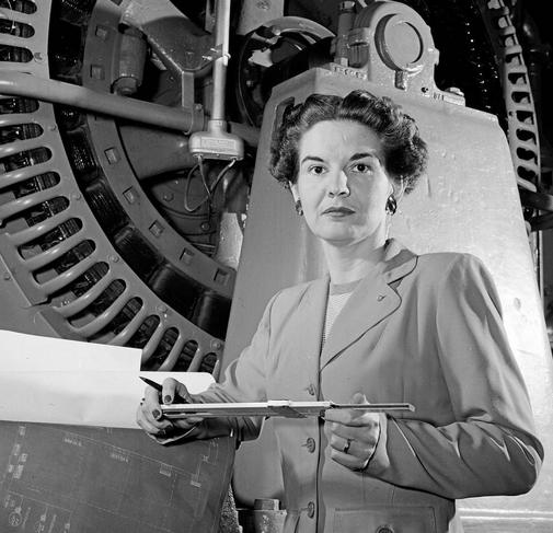 loretahur's tweet photo. #TalDíaComoHoy en 1993, muere Kitty Joyner. Se cree que fue la primera mujer ingeniera de la NACA 🚀 (que después sería la NASA) así como la primera mujer graduada en ingeniería por la Universidad de Virginia 👩🏽‍💻

#WomenInSTEM https://t.co/901AnmrWTN