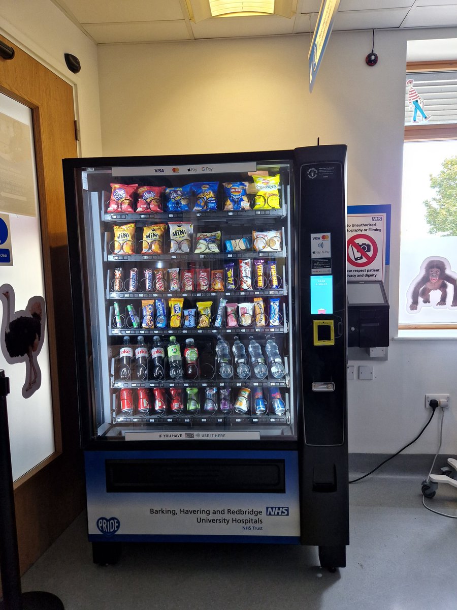 Our  new vending machine arrived today for Children's ED Queens.  Improving patient experience. <a href="/CED_BHRUT/">BHRUT Children’s ED 💙</a> @AngloGerian <a href="/AberEaqub/">Aber Eaqub</a> <a href="/MelissaTownson1/">Melissa Townson 💙</a>