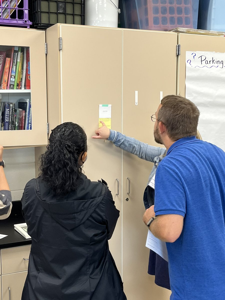 jaclyn_austin's tweet photo. 2day was a great day of getting 2 know our #secsci educators new 2 our @hcpss community! Modeling getting 2 know learners with a share trade discussion, community circle, & safety scavenger hunt among other things. Looking forward to day 2 of #hcpssneo ! #ngss #scied #ngsschat https://t.co/lkTgI7OLA8