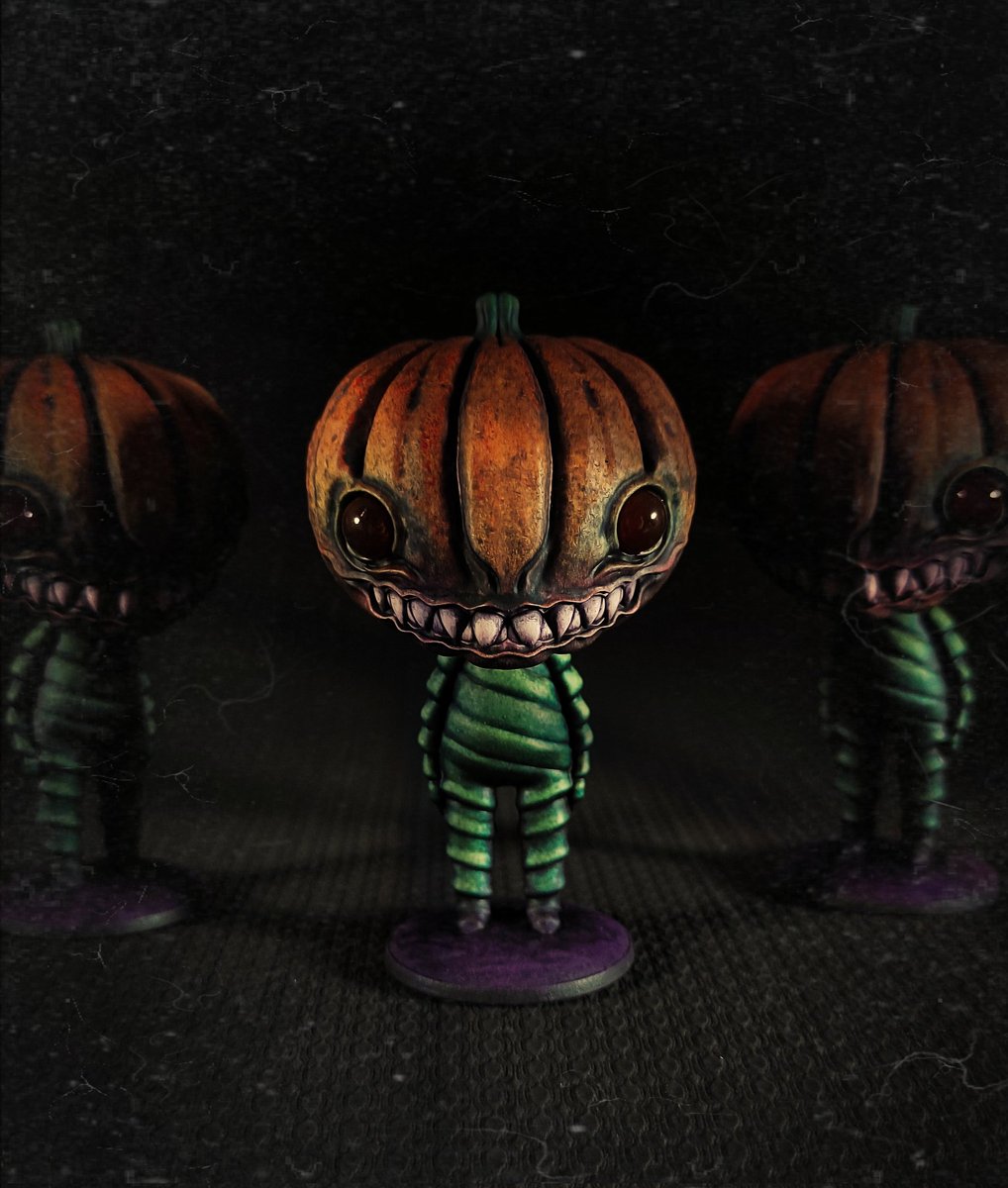 thanatoys's tweet photo. COMING TO THE STORE NEXT WEEK π
I know it's a little early for Halloween but I just couldn't resist getting these guys out there! Let me know what other seasonal spooks you'd like to see π
#halloweenart #gothstuff #darkartandcraft #halloween #creepycute #pumpkin #spookymonth https://t.co/yVPiO7XVY8