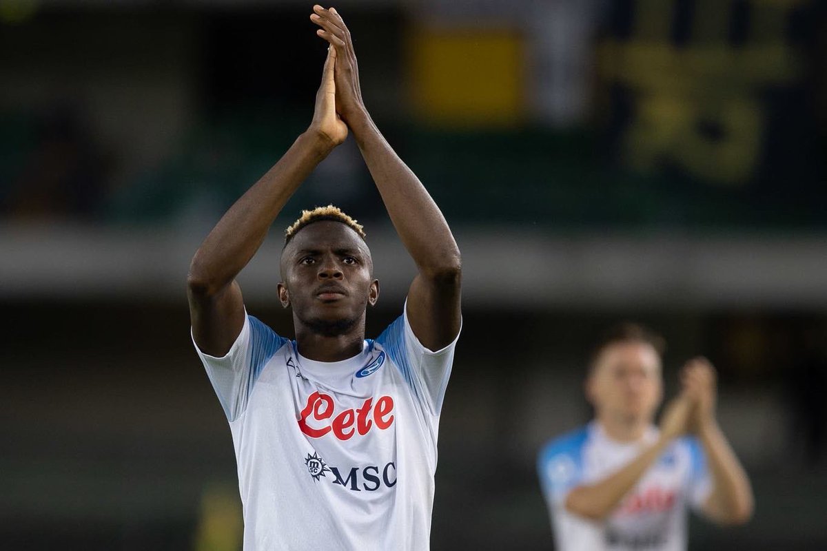 victorosimhen9's tweet photo. Perfect Start Into A Long Journey,We Keep Going.Thanks To The Traveling Fans For Their Support,GOD Is The Greatest💯We Move💪🏽 @sscnapoli ⚽️🅰️ https://t.co/fJWcyXa9gX