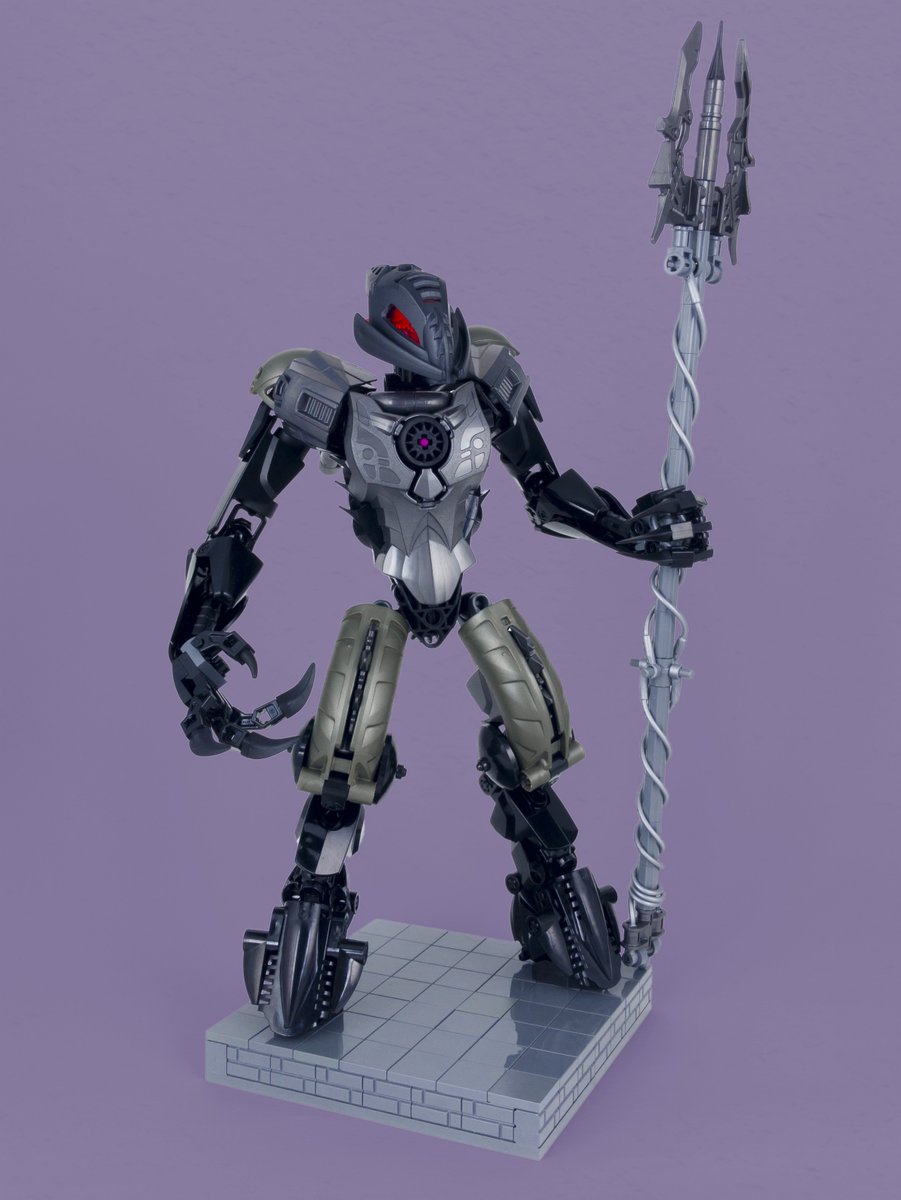 ballomnomnom's tweet photo. Master of Shadows

"I am the shape in the shadows. I am the darkness in the heart of Mata Nui. I live in the dread stories told by the Turaga around the village fires. I am Makuta."

My entry for the 90th anniversary Bionicle contest on LEGO Ideas. 

#LEGO #レゴ #Bionicle https://t.co/iQtU1WWd53