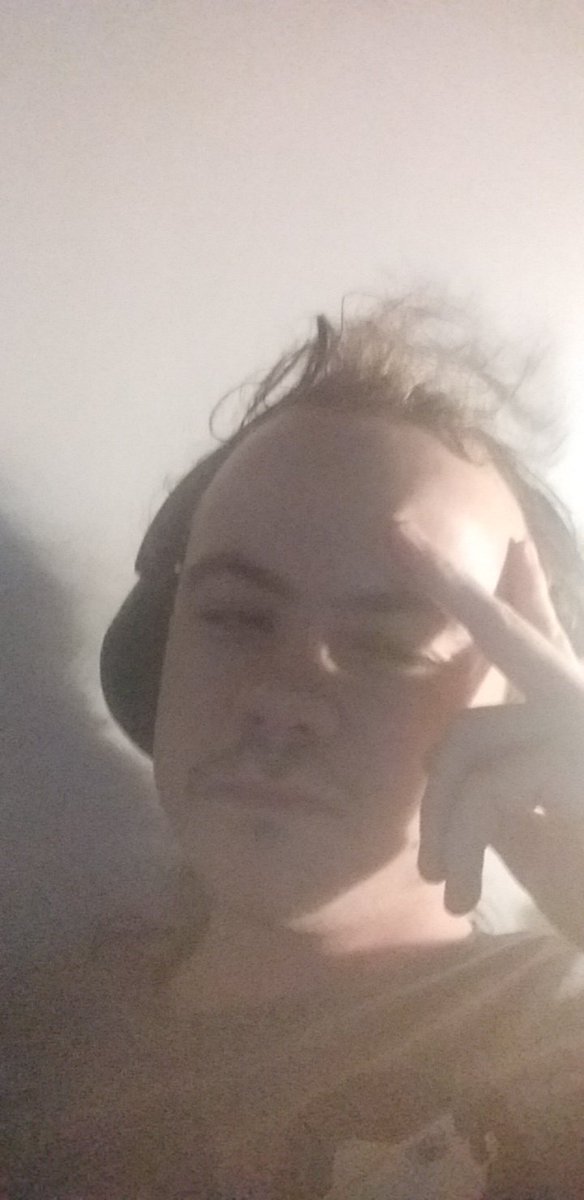 Have my tired dumb ass for a evening munday.