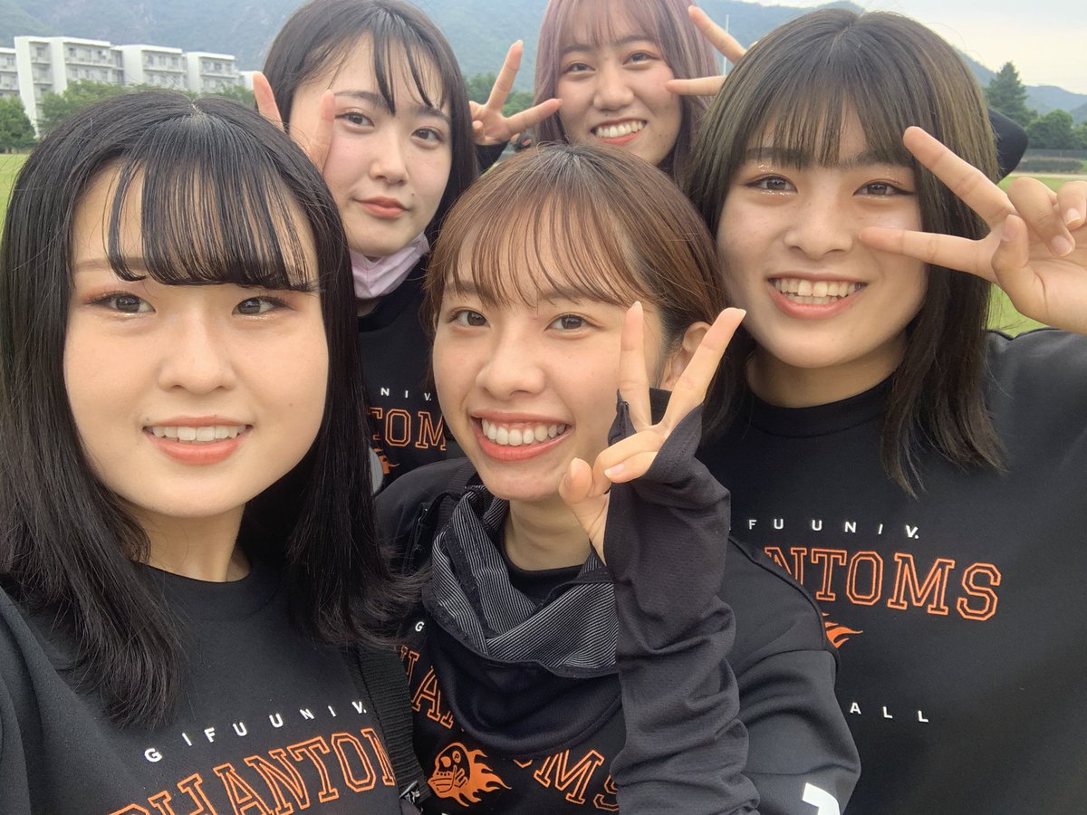 phantoms2022's tweet photo. 【スタッフ募集】
PHANTOMS ではスタッフも募集しています🌟

ビデオ撮影などの練習のサポートや各自の専門性を生かした仕事など、やりがいのある仕事ばかりです☺️✨

気軽にDM等してみてくださいね🌈

#岐阜大学 #岐阜大学アメフト部 #アメフト https://t.co/oJWdVenYu5