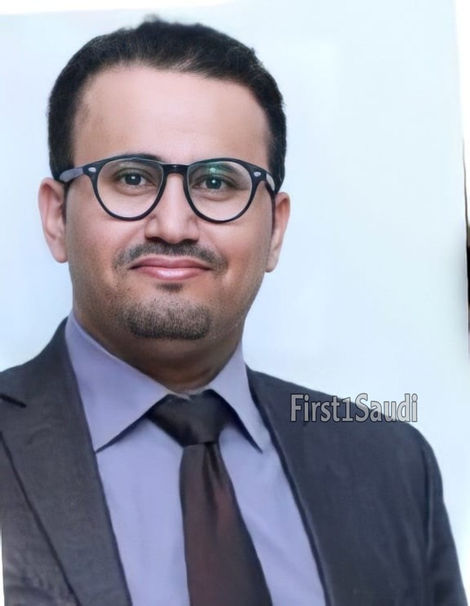 First1Saudi's tweet photo. مجلة Frontiers للتأهيل العلمية العالمية تختار كلا من
الدكتور عوض آل مخلص🇸🇦
الدكتور محمد الشهراني🇸🇦
 ليكونا محررين بالمجلة اعترافا من المجلة بالقوة البحثية لباحثينا السعوديين👏🏻
حيث كان الموضوع المقترح بالمجلة
" الحاضر والمستقبل في تأهيل التصلب اللويحي المتعدد"
فخررر وألف مبروك💐 https://t.co/K7k0kBbZuT