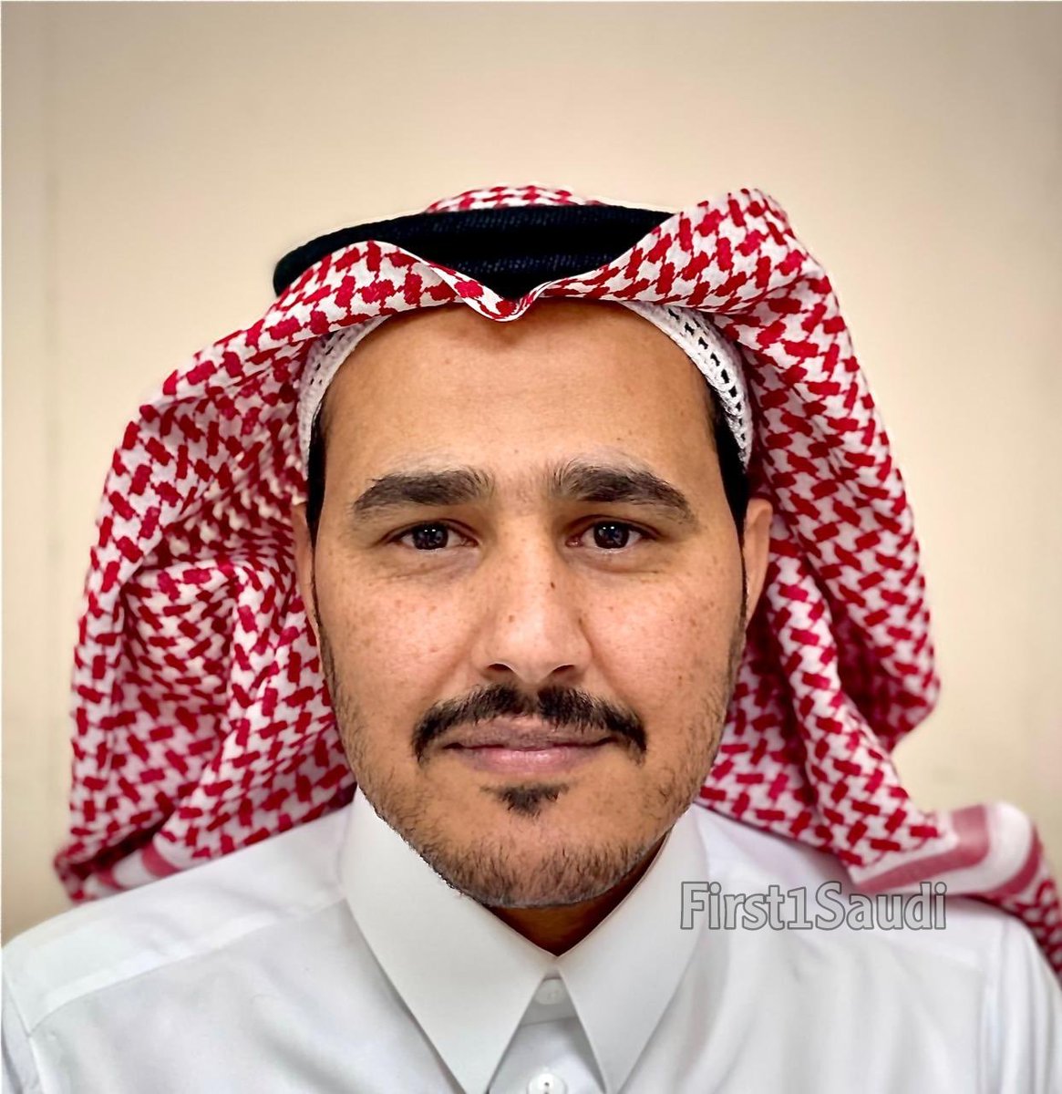 First1Saudi's tweet photo. مجلة Frontiers للتأهيل العلمية العالمية تختار كلا من
الدكتور عوض آل مخلص🇸🇦
الدكتور محمد الشهراني🇸🇦
 ليكونا محررين بالمجلة اعترافا من المجلة بالقوة البحثية لباحثينا السعوديين👏🏻
حيث كان الموضوع المقترح بالمجلة
" الحاضر والمستقبل في تأهيل التصلب اللويحي المتعدد"
فخررر وألف مبروك💐 https://t.co/K7k0kBbZuT