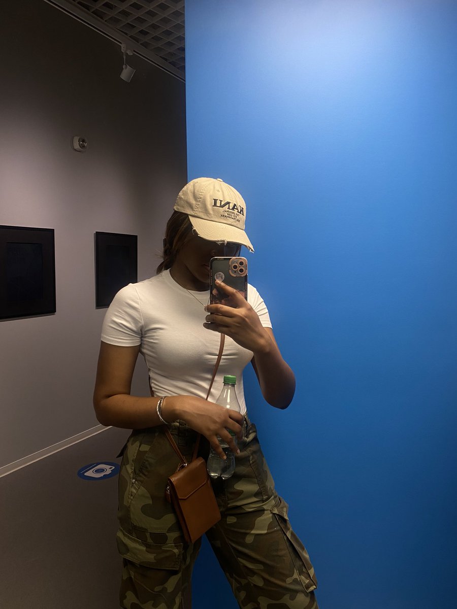 udotai10's tweet photo. When my kids ask for my NYSC photo, I’m gonna show them this 😊  
#nysc #naija 

(Not me using the sprite bottle as an accessory 🥲) https://t.co/vXN38MHBab
