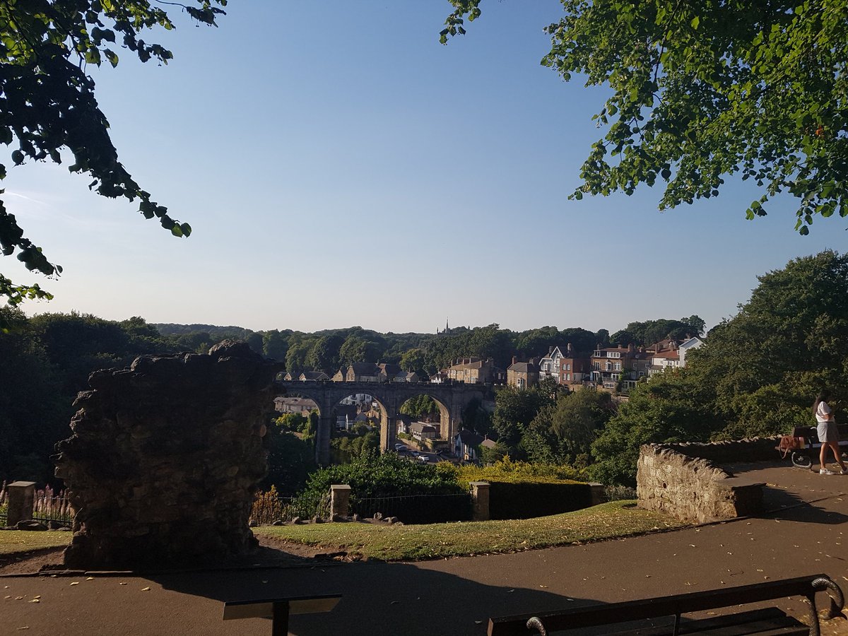 JMGSings's tweet photo. A wonderful time making music with the Choir of St John the Baptist, Knaresborough over the weekend as part of @fevaFest. https://t.co/aVDyOOpvjS