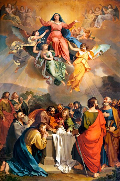 Assumpta est Maria in caelo.