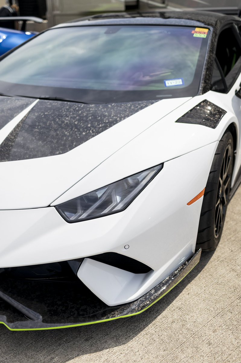 RhyOrz's tweet photo. how y'all been? i hope u like forged carbon lamborghinis 🤩 https://t.co/PyWCARVzfd