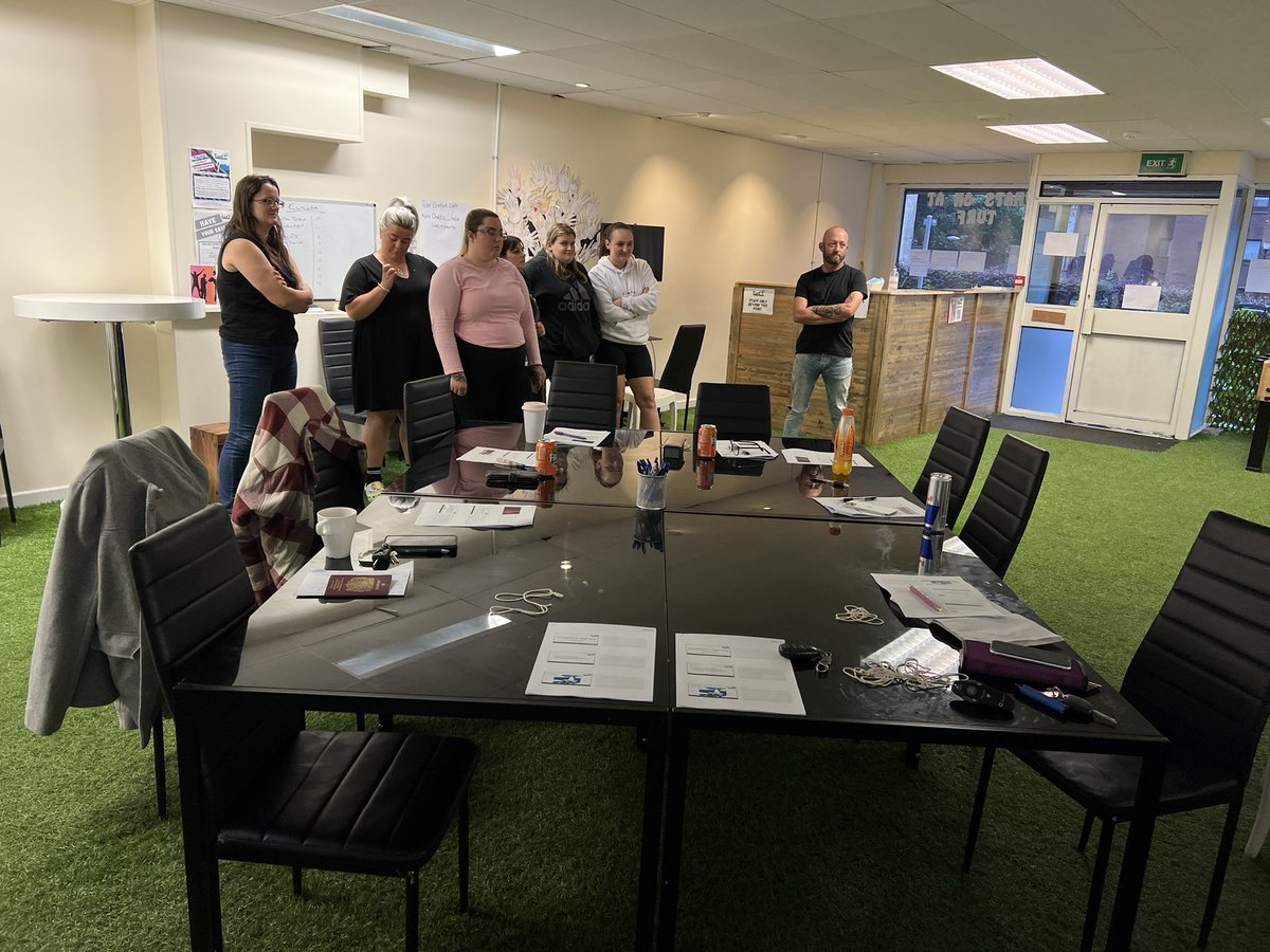 TurfYService's tweet image. Summer holidays now finished and we had a our first training session of the week with our team of volunteers! We done a recap on what youth work is and discussed the importance of relationships, connectedness and creating positive learning &amp;amp; safe environments!!#BecauseofCLD