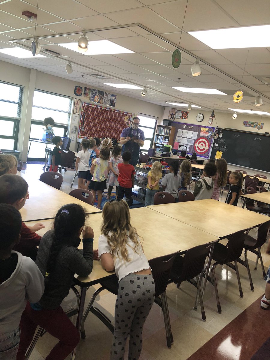 Ashley Schlueter tweet media