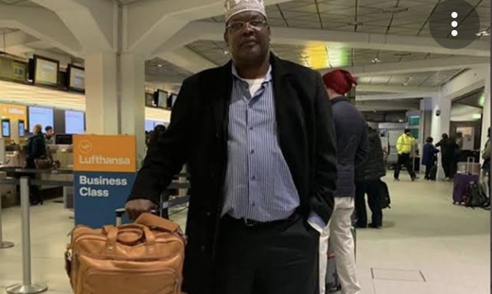 ShirimSteve's tweet photo. It’s ‘Come baby, baby come’ moments here in @KE. What are you wanna say to DP designate Riggy G. Daktari @MigunaMiguna wanna say sth?
#Kenyadecides2022
#DP2022
#Kisumu
#Kondele https://t.co/v5z32RHvQg