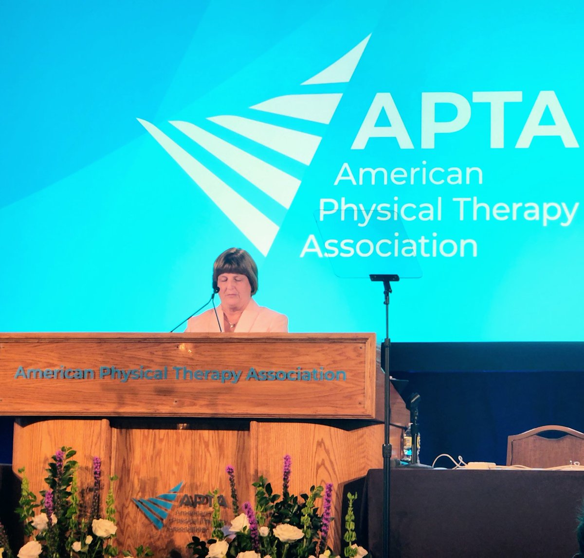 TheresaMarkoPT's tweet photo. Thank you to @NHDeePT for your service to @APTAtweets and our physical therapy profession!,👏👏👏👏 https://t.co/2QUVsHbnKw