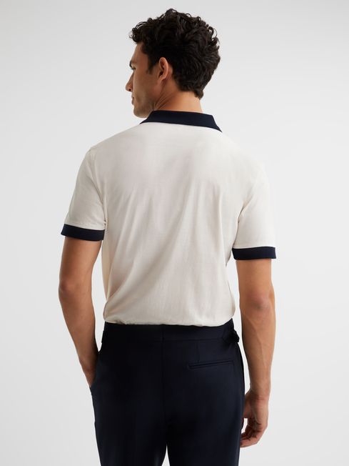 FaveThingCom's tweet image. A stylish men's polo, perfect for daytime outings or evening events! Check out the Mercerised Zip Neck Polo T-Shirt on FaveThing: favething.com/r-platten/man-… #FaveThing #ZipNeckPoloTShirt #PoloTShirt #TShirt #Polo #MensFashion #SummerFashion #Reiss