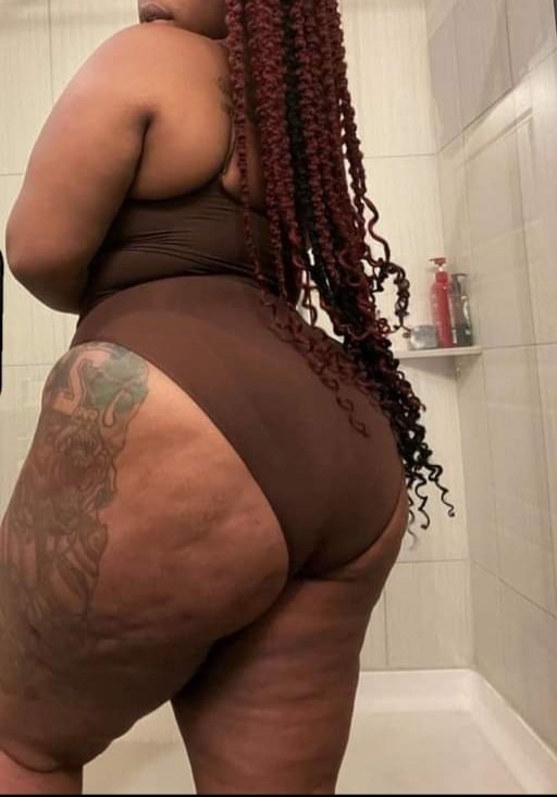CoCoPuffzzs's tweet photo. @Spicymoomy I think they're sexy! https://t.co/br3Vnbswt2