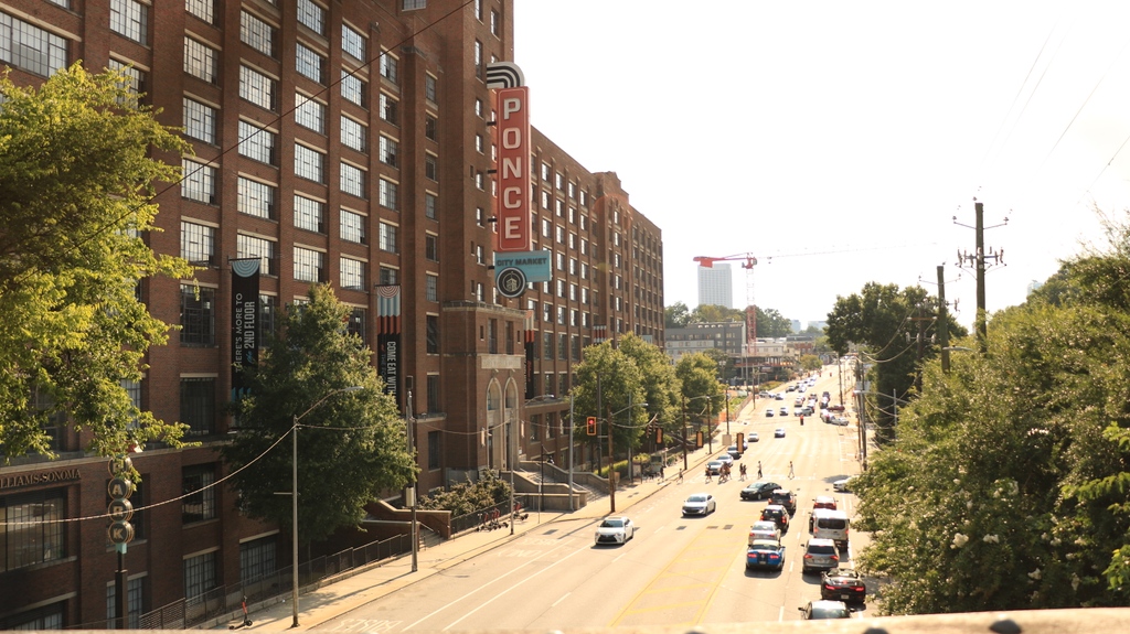 Views from the Eastside BeltLine bridge 😍

#pathfoundation #atlanta #atlga #trailsforall #prettyviews #sustainable #bridges #community #atlbeltline #beltline