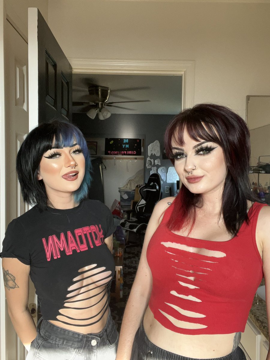 Nikki Bitez top 0% on X: Hey besties, @rainbowfigure and I are looking for  new gg collabs in the SoCal area! Pls hit us up if youre down! :))  t.coTNAoU2pab6  X