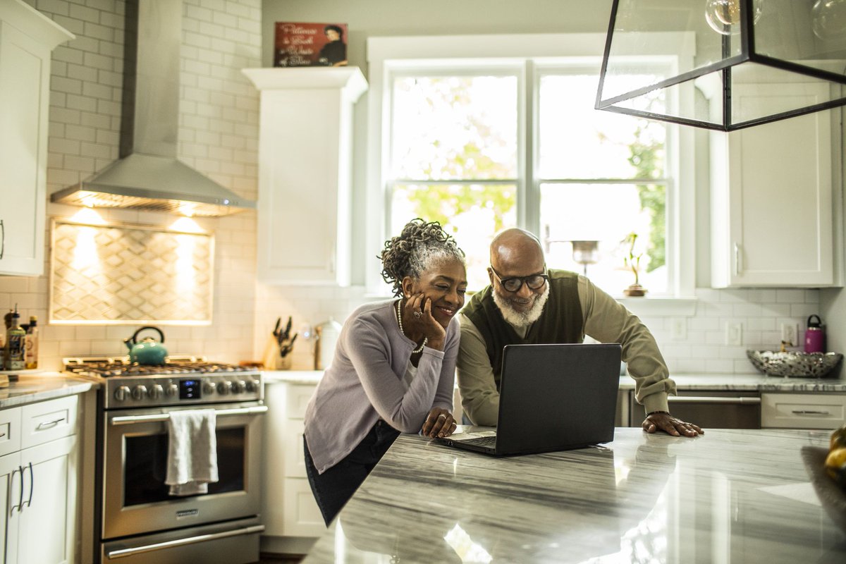 KimGsellsAZ's tweet photo. Knowing how a home equity loan works can make aging in place more doable. Find out how. #REtips #mortgages  https://t.co/O3EucQszuY https://t.co/6TfKw2h6kx