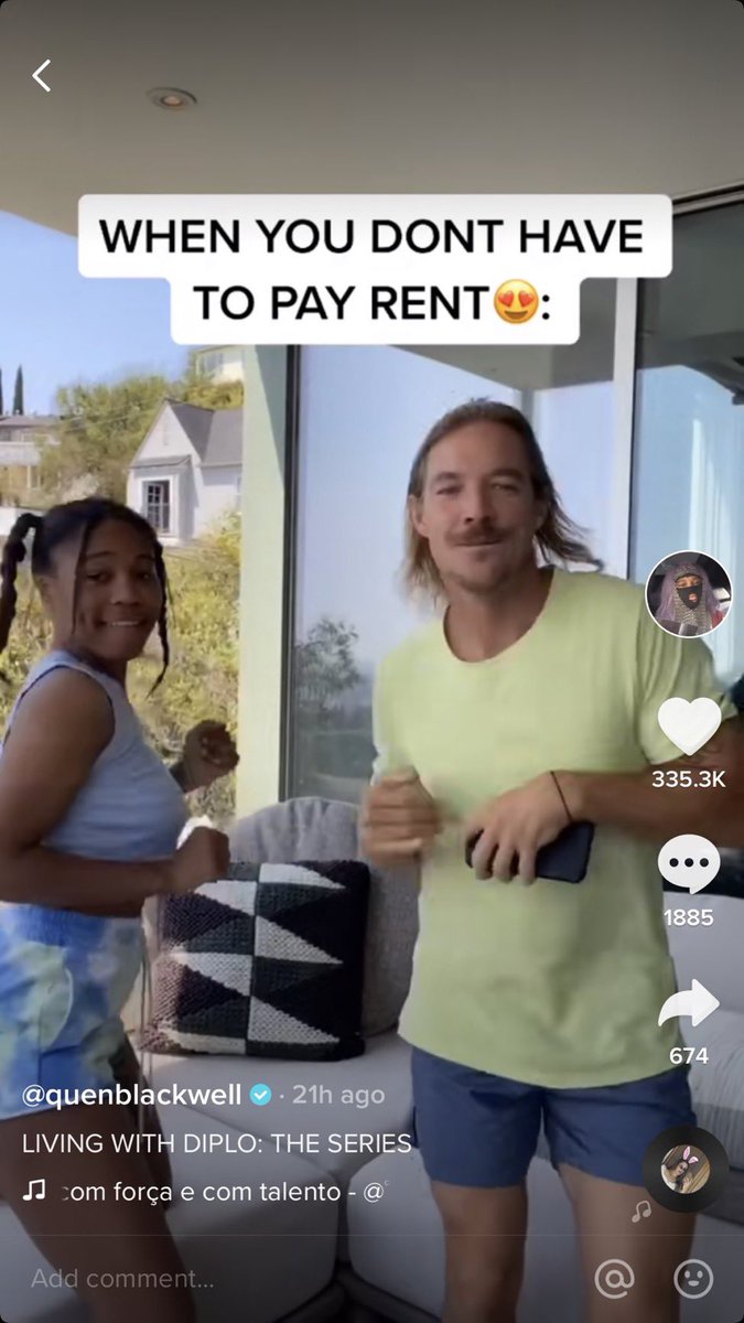 cookieekawaii's tweet photo. Imagine being a young black girl openly posting on Tiktok that you’re living with a 40 year old white man …who’s supposedly famous #Diplo clear signs of grooming, clear signs or predatory behavior… yet the world allows stuff like this to happen all the time https://t.co/50yNpHzn7B