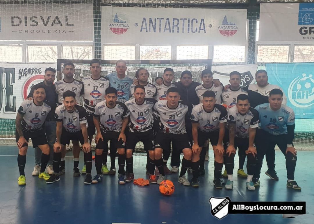 AllBoysLocura's tweet photo. Futsal Masculino BAFI: El equipo de #AllBoys pasó a los octavos de final..
Tras ganarle 5 a 4 por penales a #Platense, luego del empate por 2 a 2..
Los goles del Albo fueron hechos por Lautaro "Mago" Carrizo y Luis Flores!! https://t.co/LN2tNcYGmm