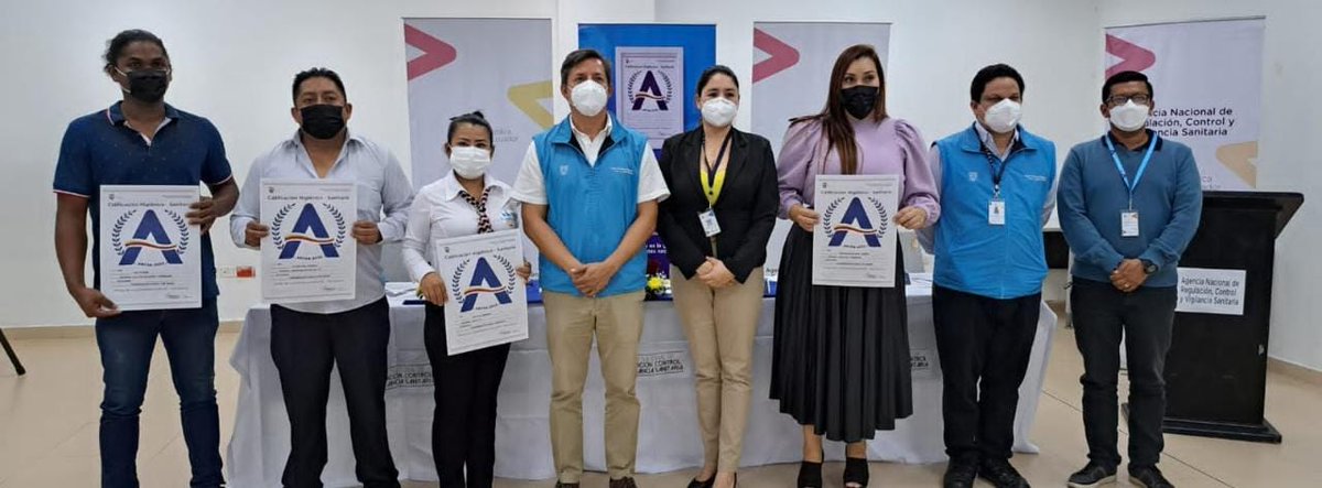 VisionTVec's tweet photo. #BOLETIN 

DIEZ RESTAURANTES DE #SANTAELENA YA CUENTAN CON #CALIFICACIÓN “A” DE #ARCSA

Link 👇👇👇
https://t.co/Tm7PsKiTP5 https://t.co/siqiFzLcHy