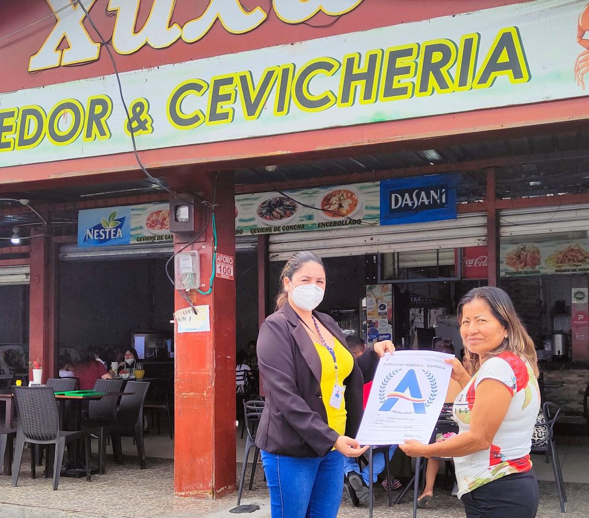 VisionTVec's tweet photo. #BOLETIN 

DIEZ RESTAURANTES DE #SANTAELENA YA CUENTAN CON #CALIFICACIÓN “A” DE #ARCSA

Link 👇👇👇
https://t.co/Tm7PsKiTP5 https://t.co/siqiFzLcHy