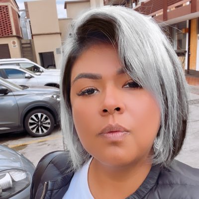 AriRasa's tweet photo. #NuevaFotoDePerfil https://t.co/pcPYb1XmGT