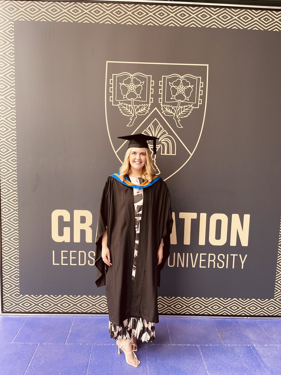 MissCornish3's tweet photo. A little throwback to something I am extremely proud of! Two years late but I made it 🎓 https://t.co/w44D5ZqvLQ
