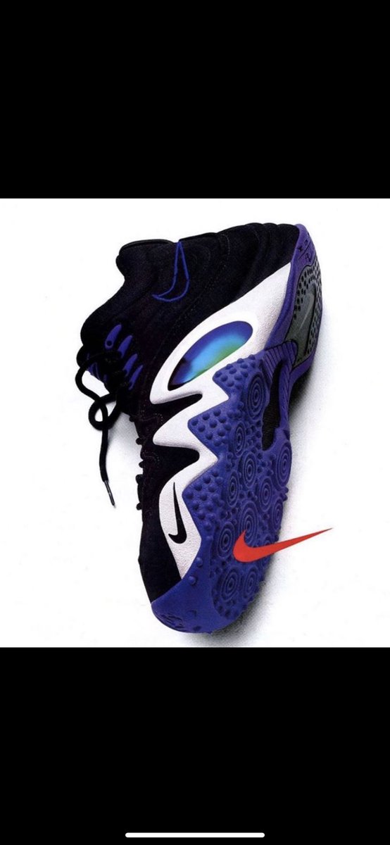 Adam410_'s tweet photo. Dear @nikestore @Nike  can you please release these again… I need these in my life! https://t.co/K6Yr42pJNw