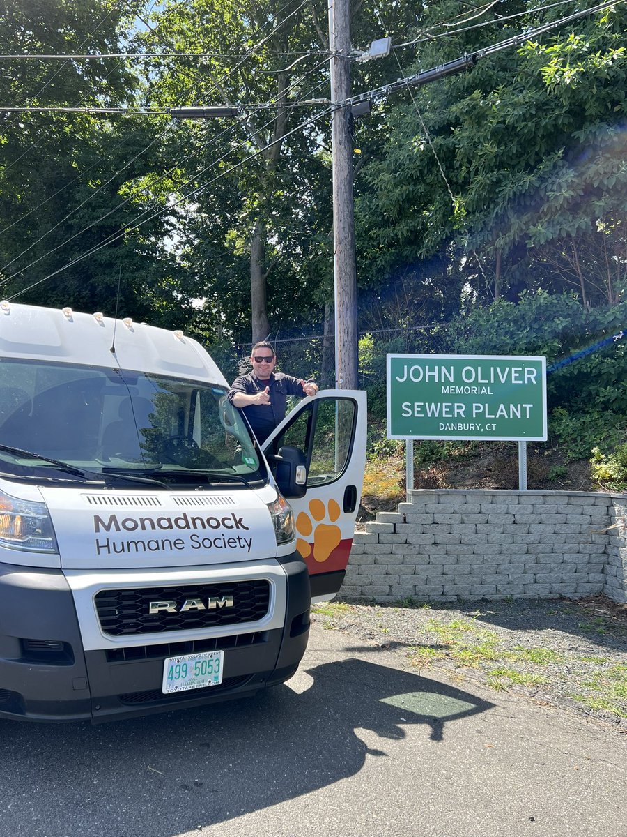 MonadnockHumane's tweet photo. @iamjohnoliver we’re driving from NH to Maryland to pick up Envigo beagles from the HSUS, and being huge fans of @LastWeekTonight we couldn’t help but stop by your memorial sewer plant in Danbury on our way down. How about giving the #4000BEAGLES a shoutout on your show? https://t.co/qMhRGZYKII