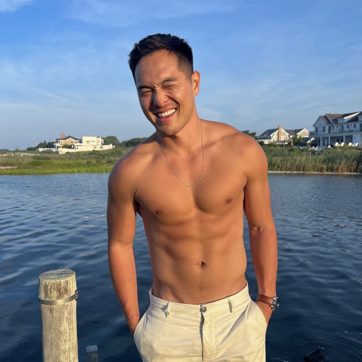 BachelorBob_'s tweet photo. Ethan for Bachelor I will be taking no further questions at this time
 
#TheBachelorette https://t.co/gdgC4ZXZCy