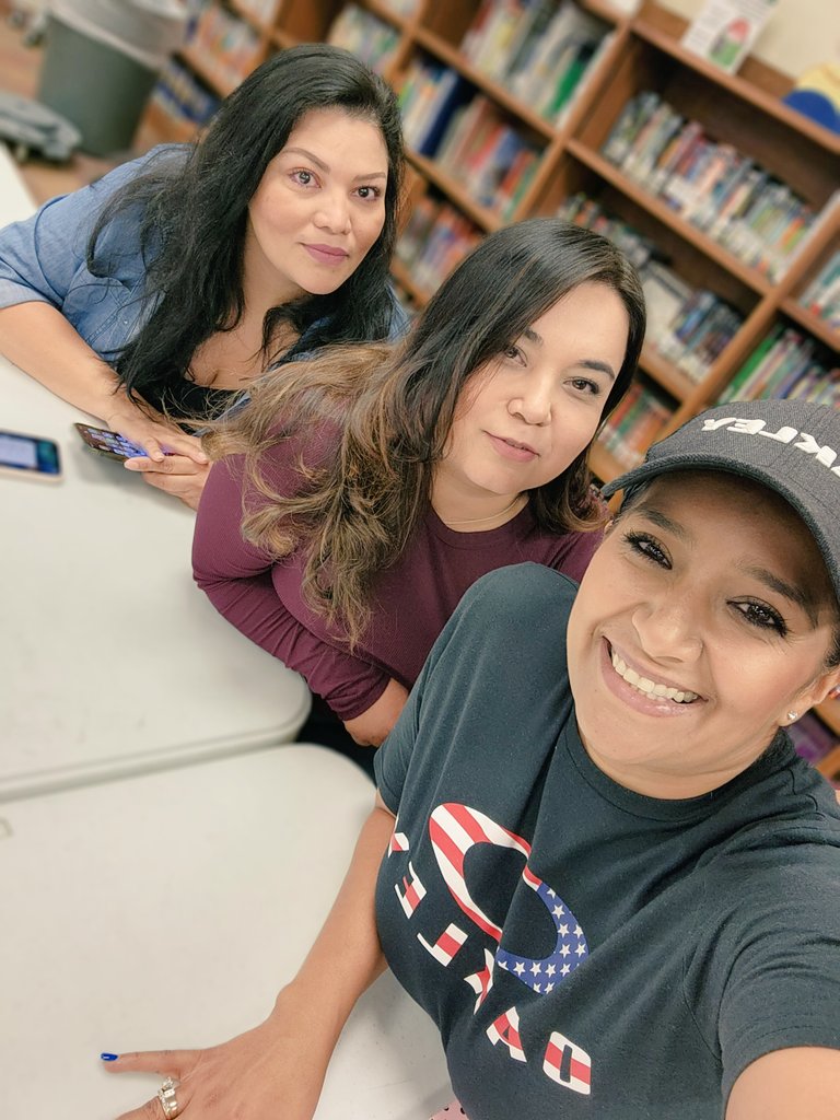 MrsTGonzalez's tweet photo. Cafecito & a BoB ๐ @FieldsFalcons โค๏ธโค๏ธโค๏ธ #fieldsinpires !! Thank You so much for the Warm Breakfast #Spoiled โค๏ธ
@McAllenISD #GreatnessStartsHere @mayegtzdelat @dloera77 @MsTrdla @msmarisalgarza @MrsNMartinez_ โค๏ธ https://t.co/W3vv8V50fs