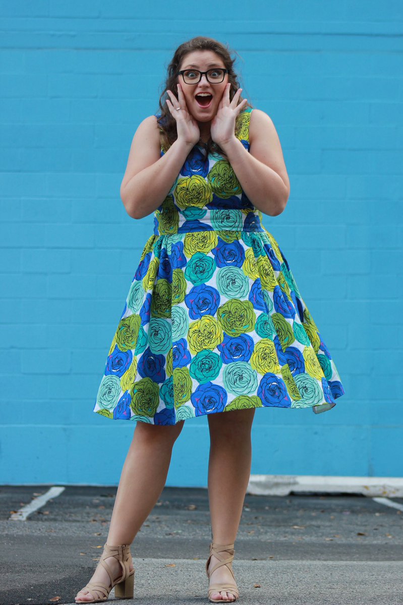 Musical_MrsG's tweet photo. 🎶put on your Sunday clothes when you feel down and out🎶strut down the street and have your picture took🎶 This dress was made using fabrics from @beyondthereef Natalie’s fabrics are fabulous! (Yes, you have to sing that word for it to have right effect) feat- @Musical_MrsG https://t.co/y3UbFmNKOn